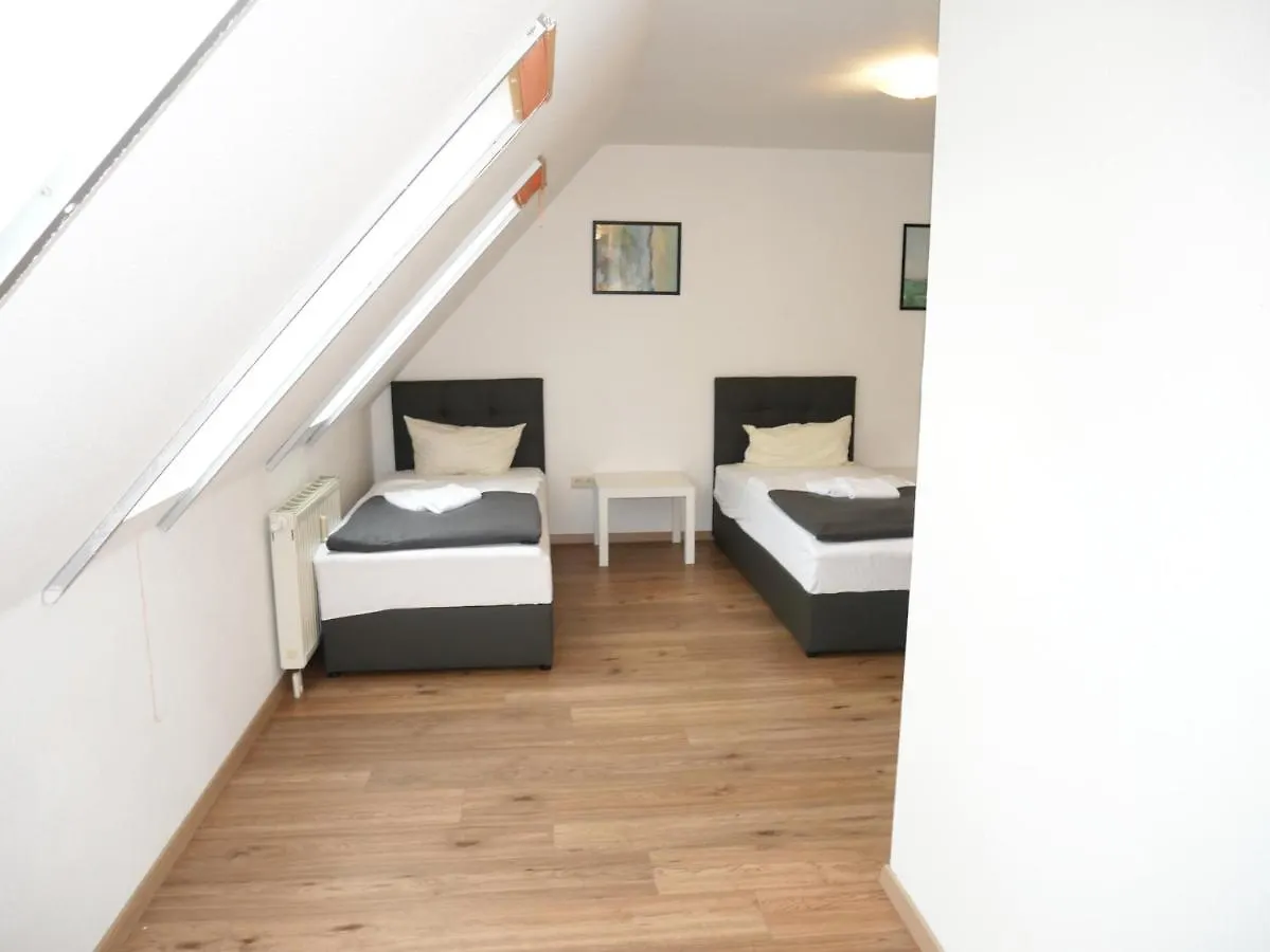 Sunnyhome Monteurwohnungen Und Apartments Nahe Regensburg Nittendorf 0*,