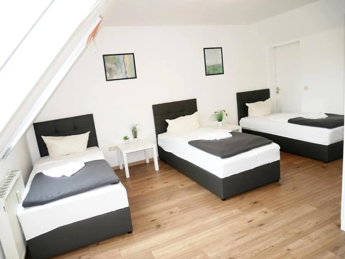 Sunnyhome Monteurwohnungen Und Apartments Nahe Regensburg Nittendorf 0*,  Germany