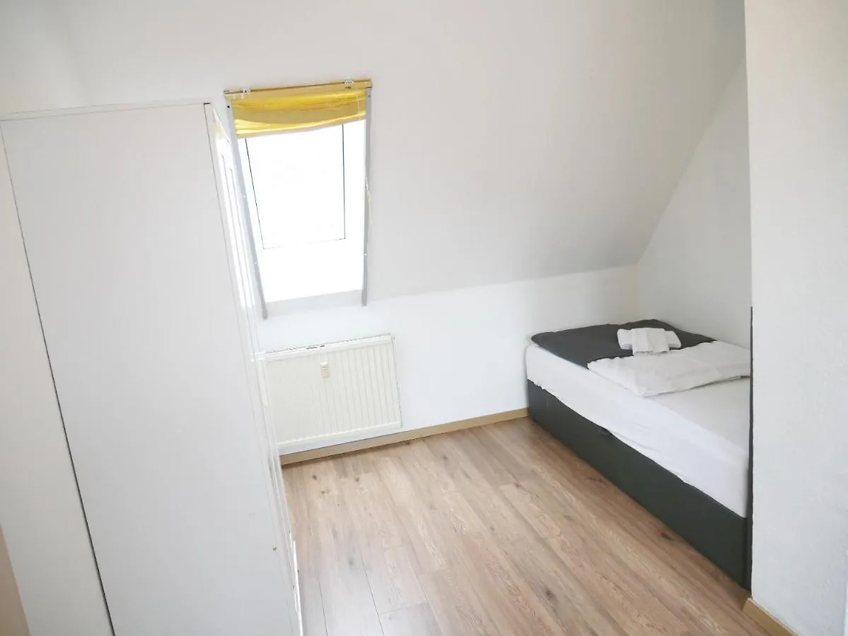 Sunnyhome Monteurwohnungen Und Apartments Nahe Regensburg Nittendorf 0*,